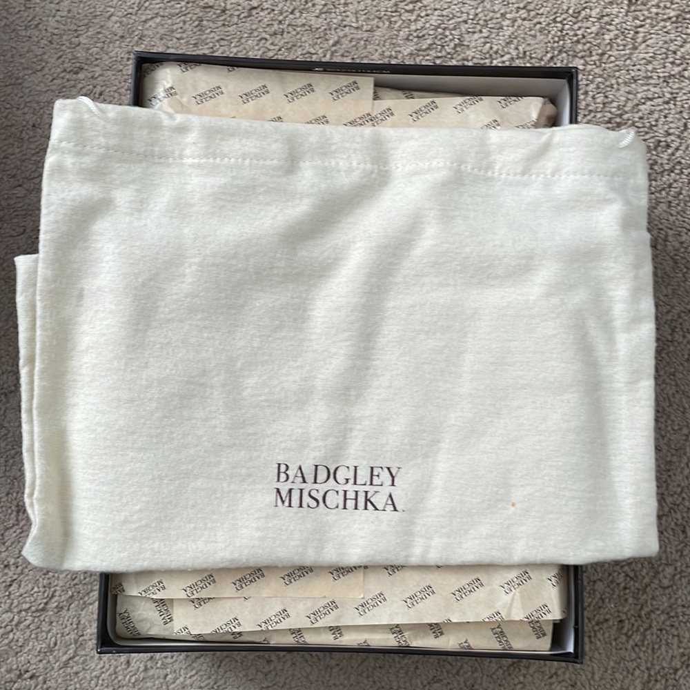 Badgley Mischka Silver and Gold Sandals - Picture 6 of 7